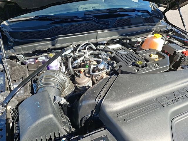 2025 RAM 5500HD Tradesman/Big Horn