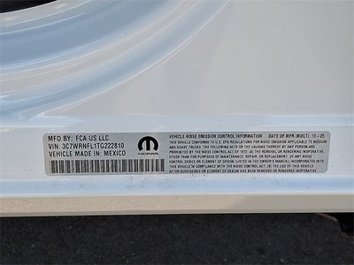 2026 RAM 5500HD RAM 5500 TRADESMAN CHASSIS CREW CAB 4X4 84' CA