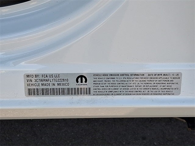 2026 RAM 5500HD RAM 5500 TRADESMAN CHASSIS CREW CAB 4X4 84' CA