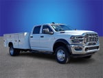 2026 RAM 5500HD RAM 5500 TRADESMAN CHASSIS CREW CAB 4X4 84' CA