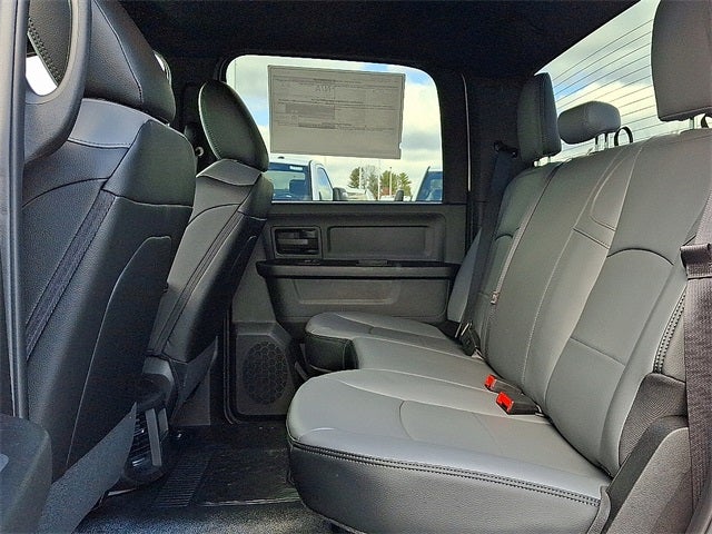 2026 RAM 3500 RAM 3500 TRADESMAN CREW CAB CHASSIS 4X4 60' CA