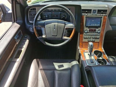 2013 Lincoln Navigator Base