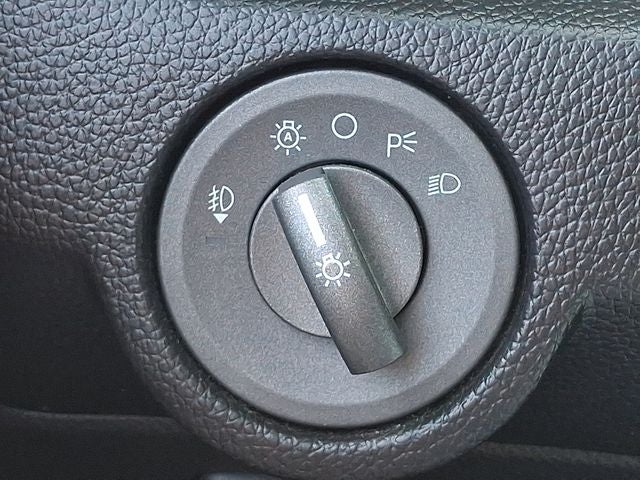 2013 Lincoln Navigator Base