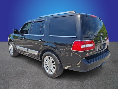 2013 Lincoln Navigator Base