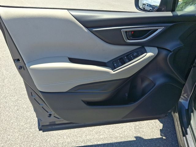 2023 Subaru Forester Base