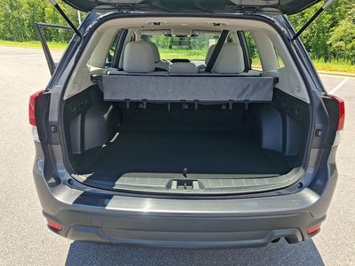 2023 Subaru Forester Base