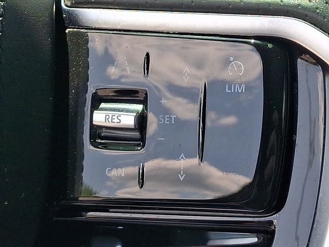 2021 Land Rover Range Rover Velar P400 R-Dynamic HSE